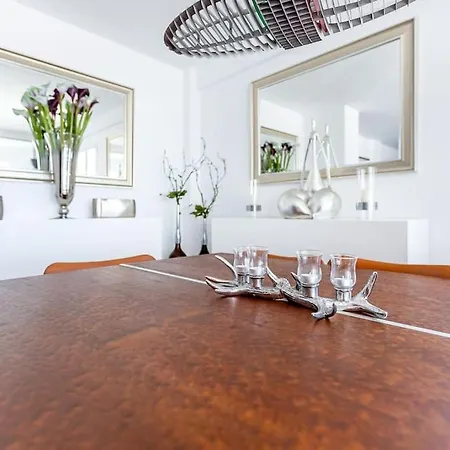 Apartmán Modern 3 Bedroom In Puerto Banus With Sea Views *