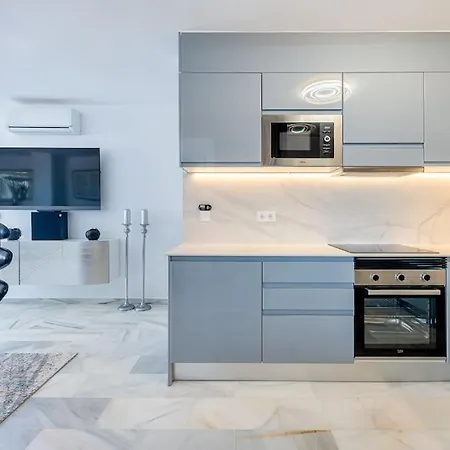شقة Modern 3 Bedroom In Puerto Banus With Sea Views *