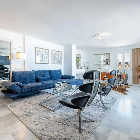 Modern 3 Bedroom In Puerto Banus With Sea Views شقة ماربيا