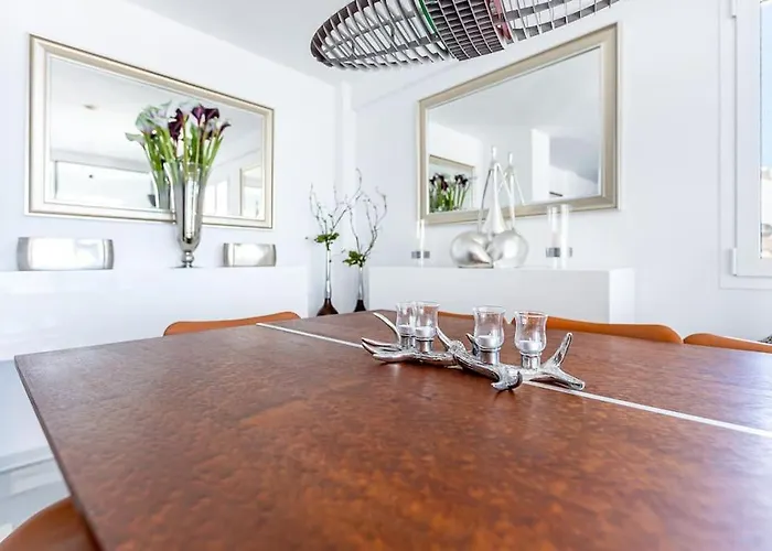 公寓 Modern 3 Bedroom In Puerto Banus With Sea Views *