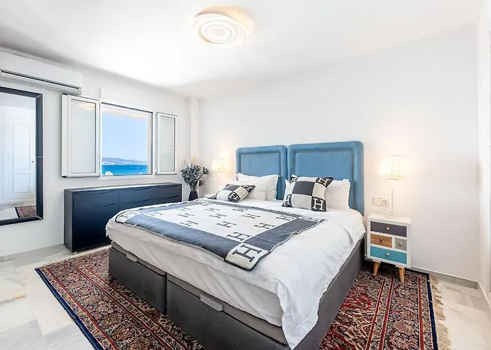 公寓 Modern 3 Bedroom In Puerto Banus With Sea Views 马尔韦利亚