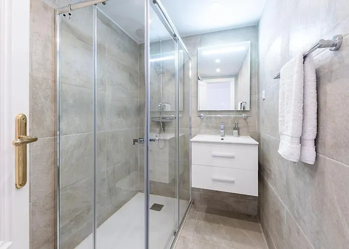 公寓 Modern 3 Bedroom In Puerto Banus With Sea Views 马尔韦利亚